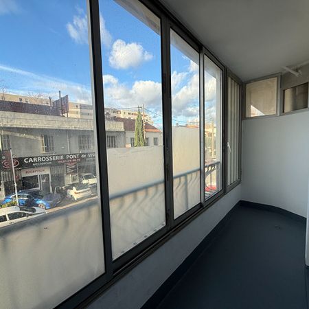 Location Appartement 1 pièce 16m² - Photo 3