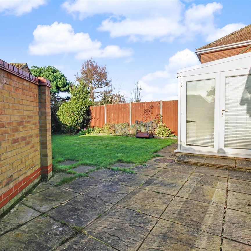 3 Bedroom Bungalow to let - Photo 1