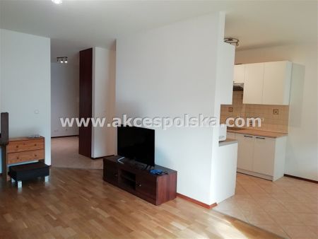 Warszawa M., Warszawa, Wilanów, Miasteczko Wilanów, al. Wilanowska - Фото 2