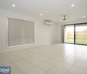 Modern, family home - Photo 1