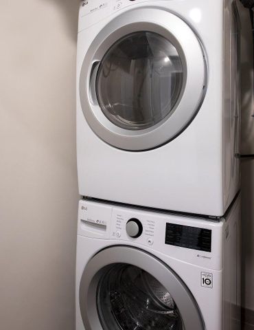 Boundstone Apartments by Uniform Living - Photo 4