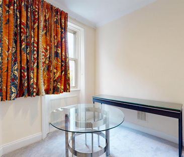 3 bedroom property to let - Photo 5