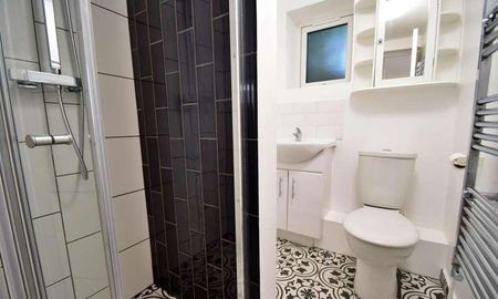 Winchester City Centre, SO23 - Photo 4