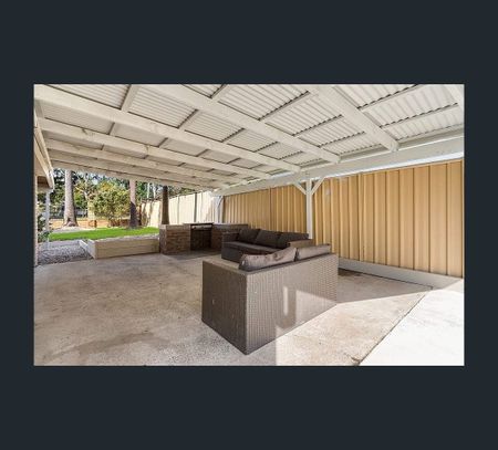 11 Vicki Street, Redbank Plains, Qld 4301 - Photo 5