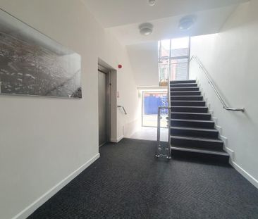 2 bedroom apartment to rent - Photo 2