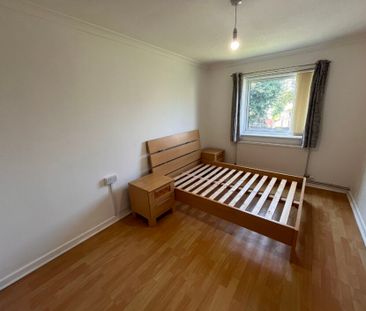 Eastland Place, Neath, SA11 - Photo 2