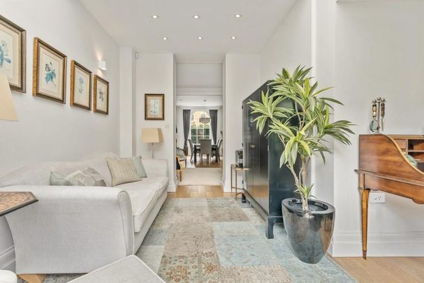 5 bedroom apartment to rent - Photo 1