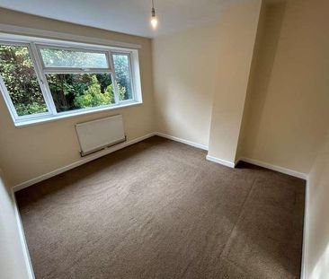 Surfeit Hill Road, Cradley Heath, West Midlands, B64 - Photo 2