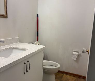 For Lease - 299 Goldenwood Road Unit# Lower Unit, Toronto, Ontario - Photo 1