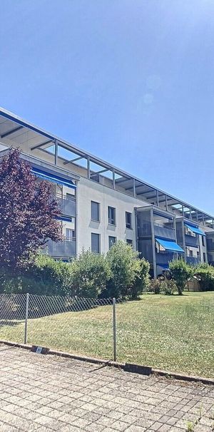 SUPERBE LOGEMENT SPACIEUX ET TRES LUMINEUX DANS UN QUARTIER FAMILIAL - Foto 1