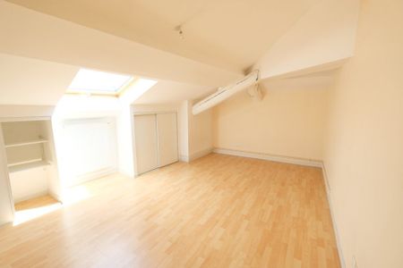 APPARTEMENT T2 A LOUER - Photo 2