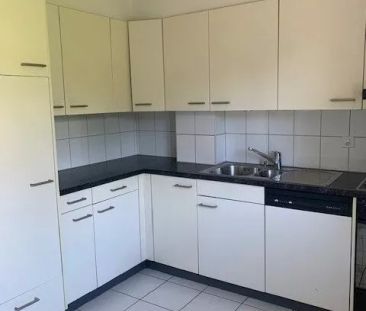 Joli appartement de 3 pièces dans la commune d'Orbe rafraîchi - Photo 1