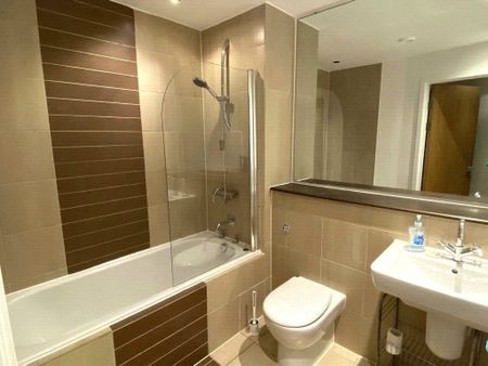 Barton Place, Greenquarter, Manchester City Centre, Manchester, M4 4AT - Photo 4