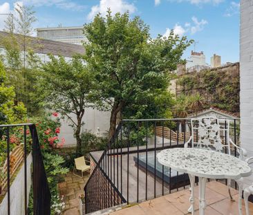 SHORT LET - A stylish 4 bedroom family home to rent in Sussex Square, Hyde Park - Photo 3