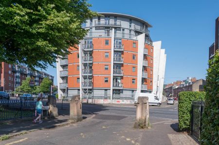 1.3 117 Lisburn Road, BELFAST, BT9 7AF - Photo 4