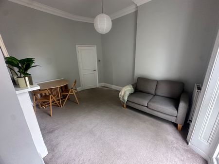 1 Bed Flat, Gaisford Street, NW5 - Photo 2