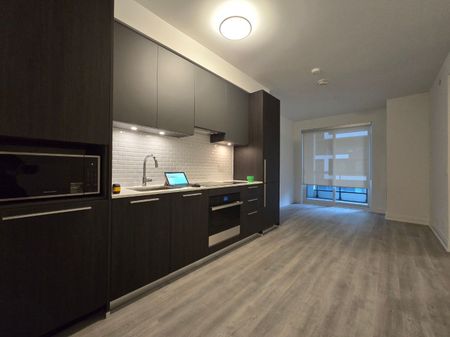 For Lease - 65 Broadway Avenue Unit# 902, Toronto, Ontario - Photo 3