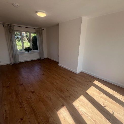 Holmewood Crescent, Nottingham, NG5 - Photo 1