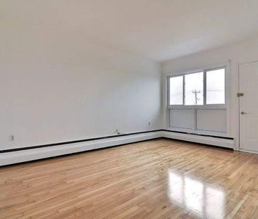 2 CH - 1 SDB - Montréal - $1,350 /mo - Photo 3
