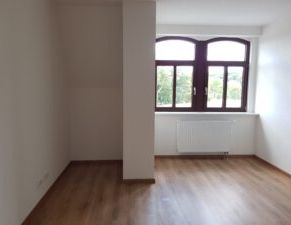 Böhlerstr. 41, Wohnung 5 ~~~ Balkon, Tageslichtbad mit Wanne und Dusche, Gäste-WC, Abstellfläche im Dachboden, Keller - Foto 1