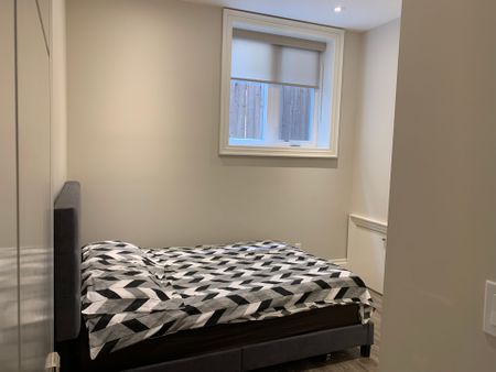 For Lease - 270 Hollywood Avenue Unit# Lower, Toronto, Ontario - Photo 3