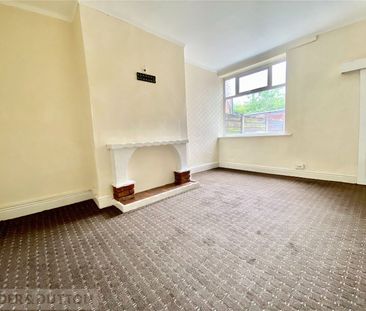 Leicester Avenue, Horwich, Bolton, Greater Manchester, BL6 - Photo 6