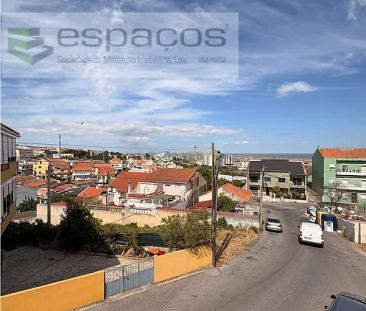 House T7 in Santa Iria de Azoia, São João da Talha e Bobadela, Loures - Photo 6