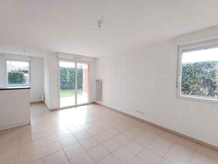 location Appartement T2 DE 45.68m² À MURET - Photo 2