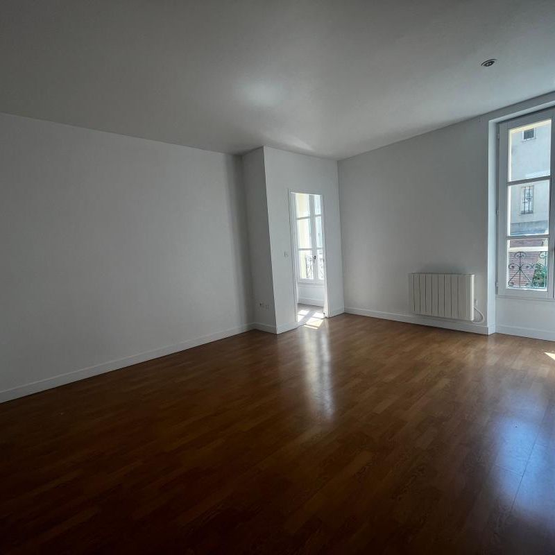 Location Appartement 2 pièces 47m² LAGNY SUR MARNE 77400 - Photo 1