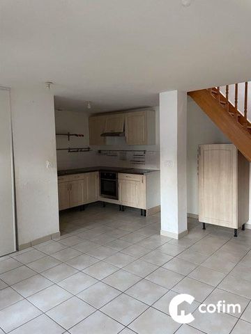 T2 EN DUPLEX PROCHE HALLES - Photo 2