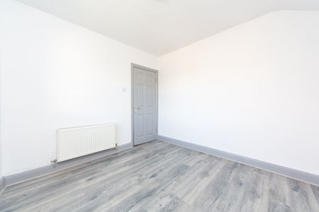 2 Bed Flat, Marmion Road, L17 - Photo 4