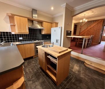 3 bedroom terraced house to rent - Photo 6