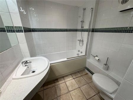 2 bedroom parking to rent - Photo 3