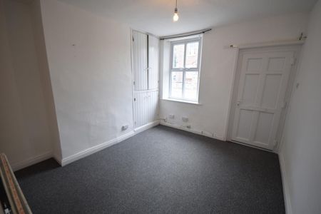 1 bedroom terraced house to rent - Photo 2