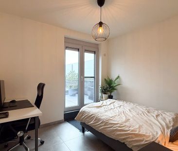 Recent appartement in Melsele met twee slaapkamers, groot terras en... - Photo 3