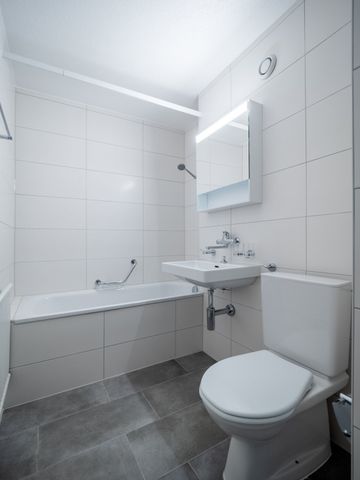 3.5 Zimmerwohnung in Düdingen zu vermieten ! - Photo 2
