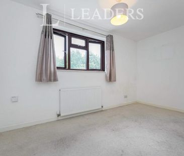 2 bedroom house to rent Stoneville Street, Cheltenham, GL51 - Photo 4