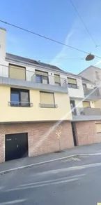 WARMMIETE - Goldener Hirsch - Stilvolle 2-Zimmer-Wohnung mit Balkon, Terrasse & Loggia - Photo 1