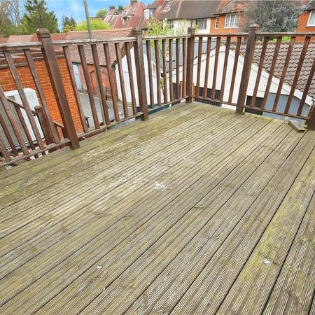 Studio to rent - Photo 3