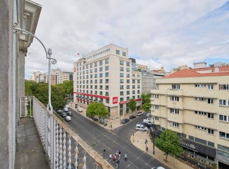 Rua Alexandre Herculano, Lisbon, Lisbon 1150-005 - Photo 2
