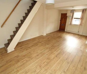 Caldecote Street, Newport Pagnell, MK16 - Photo 6