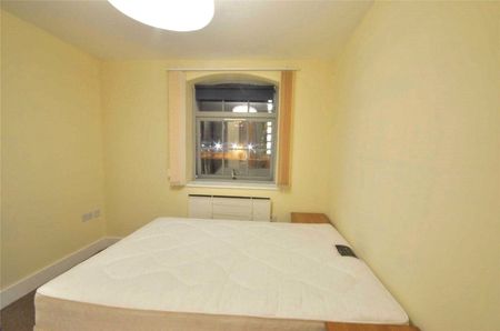 Home 2, Chapeltown Street, Manchester City Centre, M1 2NN - Photo 4