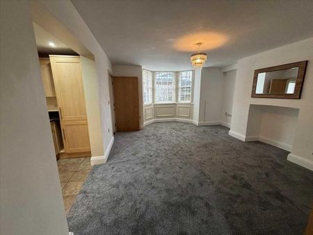 2 bedroom apartment to rent - Photo 2