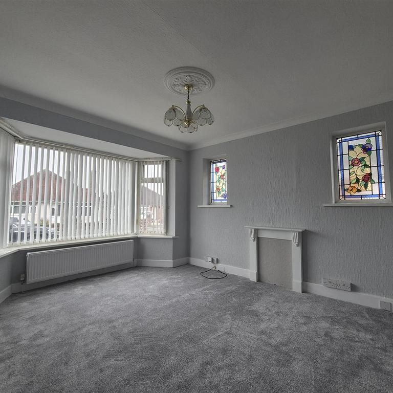 2 bedroom bungalow to rent - Photo 1