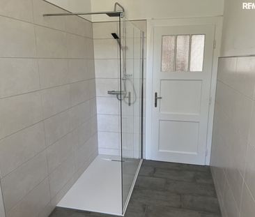 Erstbezug nach Renovierung! Altbauwohnung mit 90m2 in bester Lage! - Foto 4