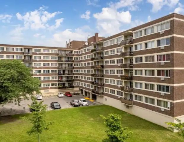239 Boulevard Deguire | 239 Boulevard Deguire, Montreal - Photo 1