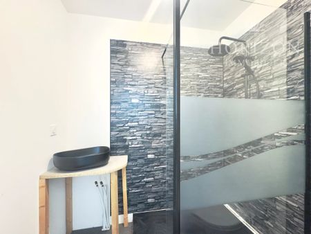 Location Maison 5 pièces 81m² SCIEZ 74140 - Photo 3