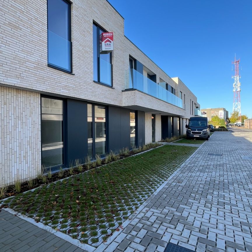 Luxueus nieuwbouwappartement te huur in Waregem - Foto 1