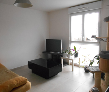 Location Appartement 3 pièces 62m² - Photo 2