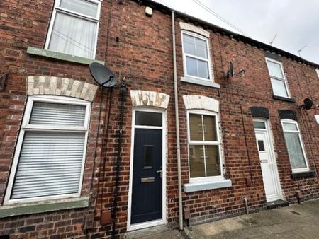 2 bedroom terraced house to rent - Photo 5